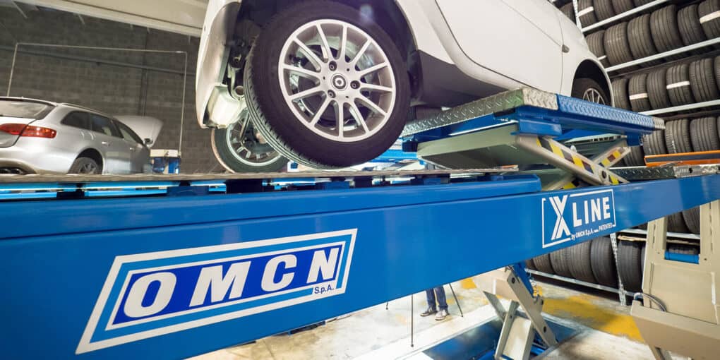 close up of an OMCN lift